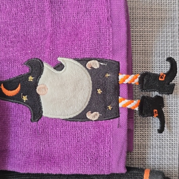 CELEBRATE TOGETHER HALLOWEEN HAND TOWEL BUNDLE OF 4 - Picture 4 of 7